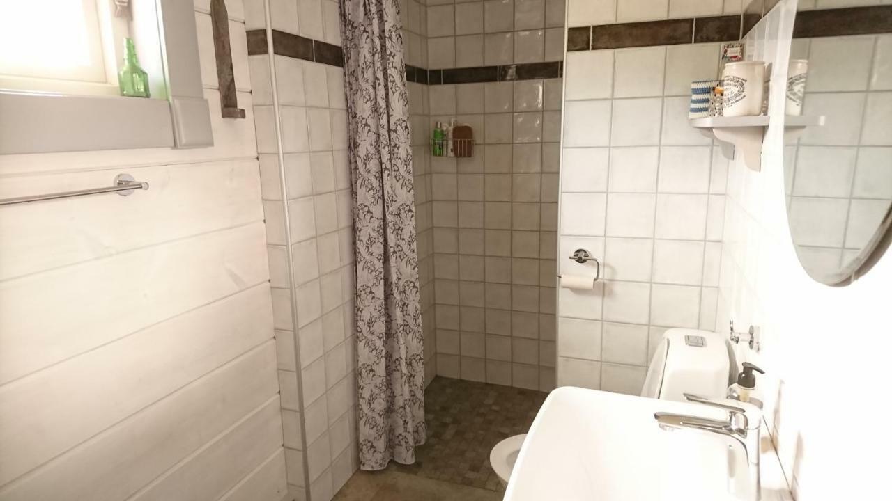 Stravillan Frillesås Extérieur photo